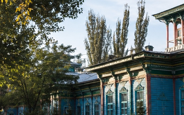 Дунганская мечеть в Караколе