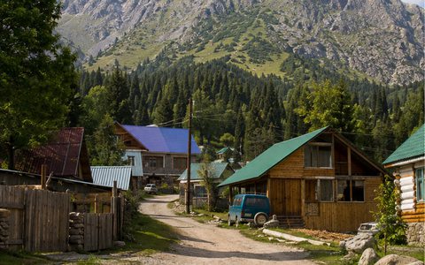 Аркыт и малые озера Сары-Челекского заповедника