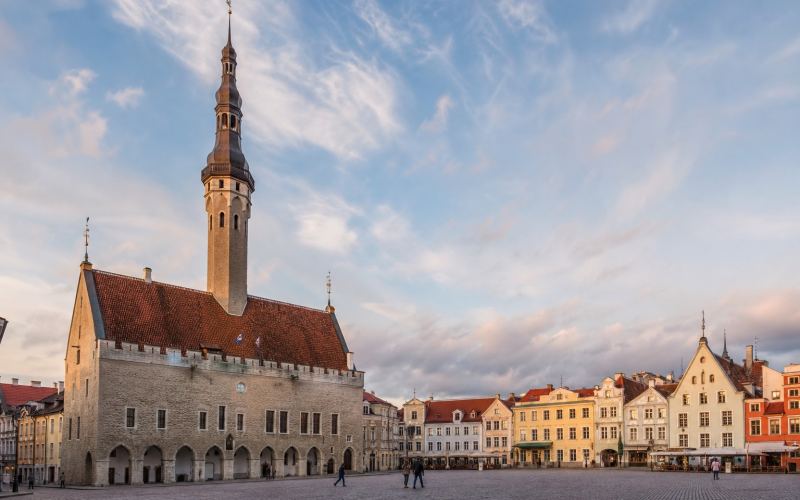 Town Hall Square and merchant houses of Old Tallinn